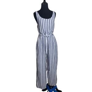 RACHEL ZOE Blue Linen Striped cropped Jumpsuit size 4